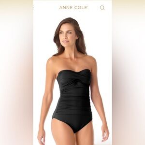 NWT Anne Cole Woman’s Live in Color Twist Front One Piece Swimsuit Black Size 8